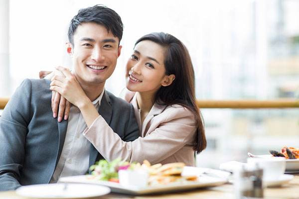 婚后彼此應(yīng)該有小秘密嗎 婚后有小秘密好嗎 婚后彼此應(yīng)該有小秘密嗎 婚后有小秘密好嗎