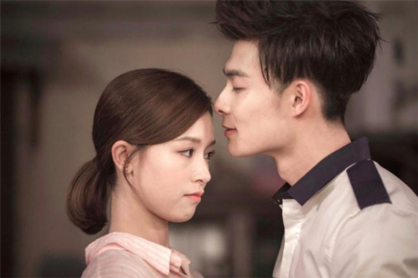 哪個(gè)年齡段的女生最好追 多少歲的女生最好追 哪個(gè)年齡段的女生最好追 多少歲的女生最好追