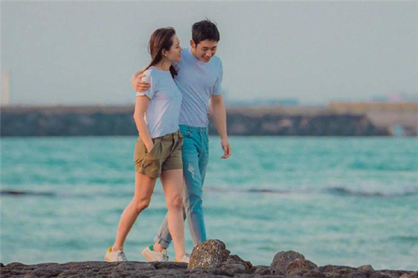 經(jīng)常想一個(gè)男生是喜歡嗎 想一個(gè)男生怎么跟他說(shuō)