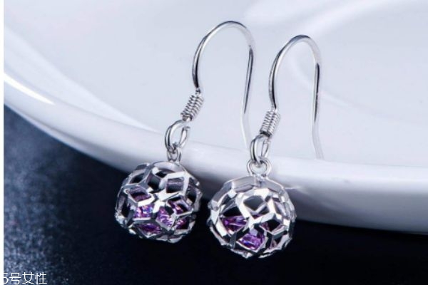 七度銀飾是怎么樣的品牌呢 七度銀飾是哪個(gè)國(guó)家的呢 七度銀飾是怎么樣的品牌呢 七度銀飾是哪個(gè)國(guó)家的呢