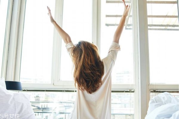 男生約吃飯還叫了朋友是什么意思 男生帶你跟他朋友吃飯 男生約吃飯還叫了朋友是什么意思 男生帶你跟他朋友吃飯