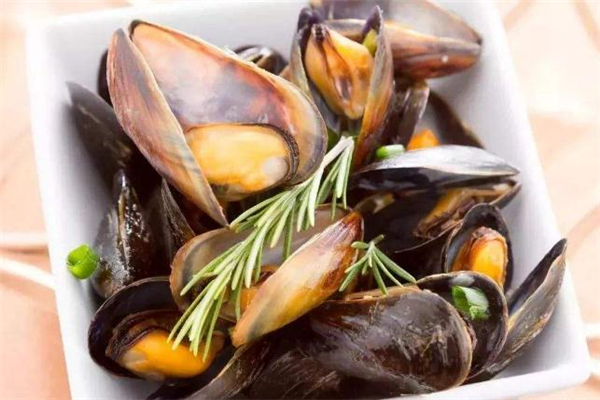 哪些人不能吃海虹 海虹不能和什么同時(shí)吃 哪些人不能吃海虹 海虹不能和什么同時(shí)吃