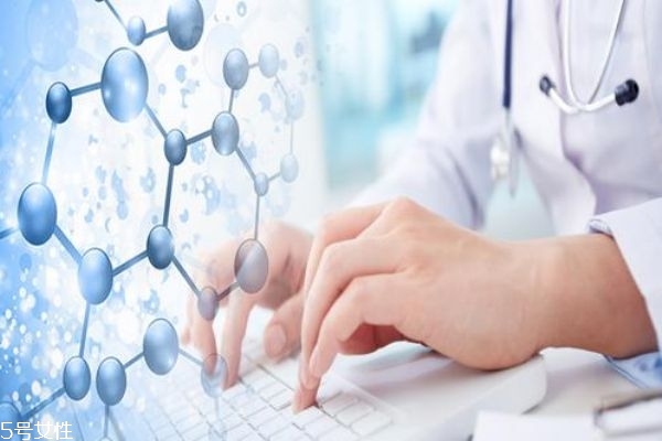 咳嗽為什么晚上會加重 夜間快速止咳的方法 咳嗽為什么晚上會加重 夜間快速止咳的方法