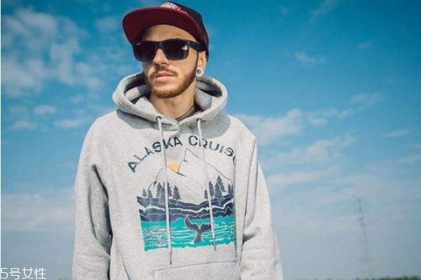 怎么讓男生主動(dòng)表白 5個(gè)小秘訣 怎么讓男生主動(dòng)表白 5個(gè)小秘訣