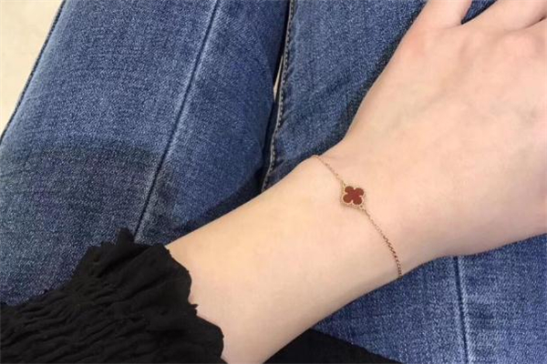 梵克雅寶單花手鏈價格 梵克雅寶單花手鏈官網(wǎng)報價 梵克雅寶單花手鏈價格 梵克雅寶單花手鏈官網(wǎng)報價