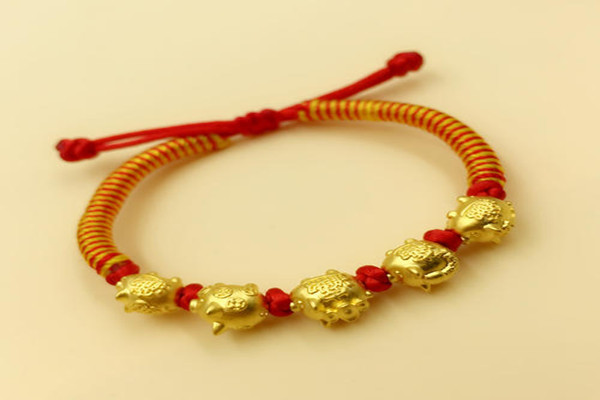 轉(zhuǎn)運(yùn)珠手鏈如何挑選 轉(zhuǎn)運(yùn)珠款式多嗎 轉(zhuǎn)運(yùn)珠手鏈如何挑選 轉(zhuǎn)運(yùn)珠款式多嗎