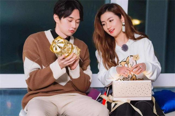 沒決定結(jié)婚該見家長嗎 沒結(jié)婚打算要見父母嗎 沒決定結(jié)婚該見家長嗎 沒結(jié)婚打算要見父母嗎