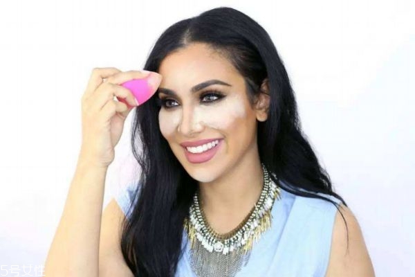 定妝的產(chǎn)品種類有哪些 哪些定妝產(chǎn)品比較好 定妝的產(chǎn)品種類有哪些 哪些定妝產(chǎn)品比較好