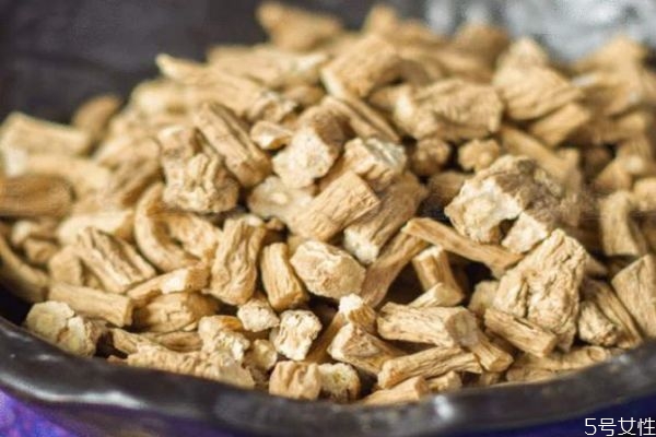吃土黨參有什么注意的呢 什么人群不能吃土黨參 吃土黨參有什么注意的呢 什么人群不能吃土黨參