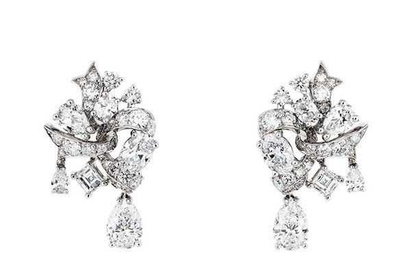 鉆石耳飾款式有哪些 鉆石耳飾該如何挑選 鉆石耳飾款式有哪些 鉆石耳飾該如何挑選