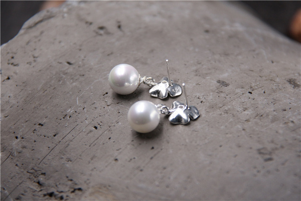 耳環(huán)品牌怎么選 厚耳垂的女生適合什么樣的耳環(huán) 耳環(huán)品牌怎么選 厚耳垂的女生適合什么樣的耳環(huán)