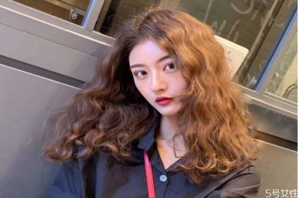 找什么借口加男生微信 要男生微信他會(huì)拒絕嗎 找什么借口加男生微信 要男生微信他會(huì)拒絕嗎