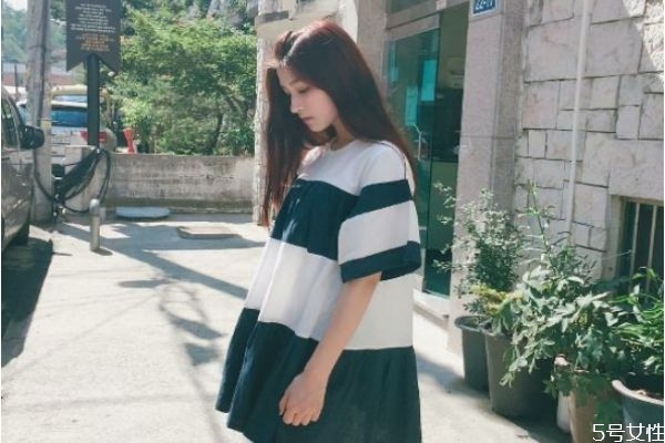 洗直頭發(fā)傷害發(fā)質(zhì)嗎 洗直頭發(fā)過(guò)敏怎么辦 洗直頭發(fā)傷害發(fā)質(zhì)嗎 洗直頭發(fā)過(guò)敏怎么辦