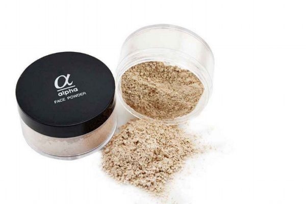 不同顏色定妝粉效果一樣嗎 綠色定妝粉有什么用呢 不同顏色定妝粉效果一樣嗎 綠色定妝粉有什么用呢