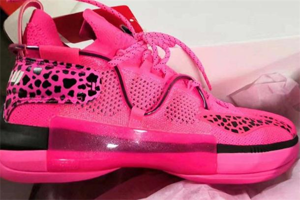 李寧閃擊6粉紅豹在哪買(mǎi) 閃擊6粉豹配色在哪發(fā)售 李寧閃擊6粉紅豹在哪買(mǎi) 閃擊6粉豹配色在哪發(fā)售