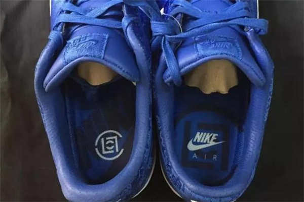 clot聯(lián)名af1藍絲綢開箱測評 clot藍絲綢會跌價嗎 clot聯(lián)名af1藍絲綢開箱測評 clot藍絲綢會跌價嗎
