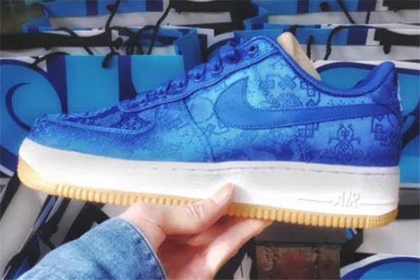 clot聯(lián)名af1藍絲綢開箱測評 clot藍絲綢會跌價嗎 clot聯(lián)名af1藍絲綢開箱測評 clot藍絲綢會跌價嗎