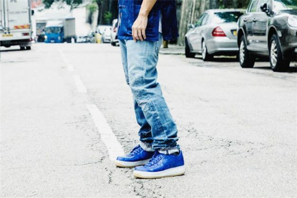 clot聯(lián)名af1藍絲綢開箱測評 clot藍絲綢會跌價嗎 clot聯(lián)名af1藍絲綢開箱測評 clot藍絲綢會跌價嗎