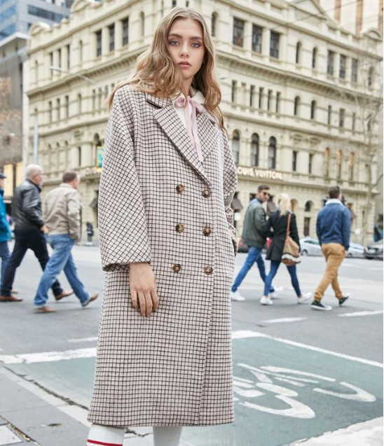 秋冬格子衣服搭配圖片 秋冬格子服裝效果圖 秋冬格子衣服搭配圖片 秋冬格子服裝效果圖