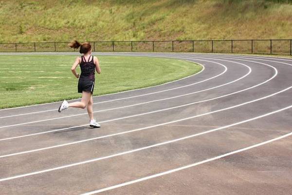 跑步每天跑多少公里合適 跑步每天多久可以減肥 跑步每天跑多少公里合適 跑步每天多久可以減肥