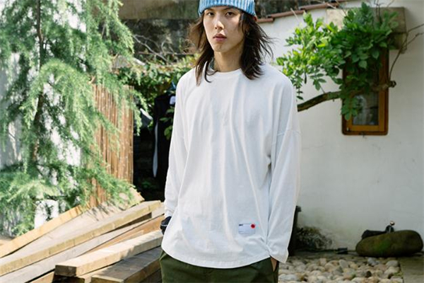 日系男生怎么穿搭 男生日系穿搭圖片 日系男生怎么穿搭 男生日系穿搭圖片