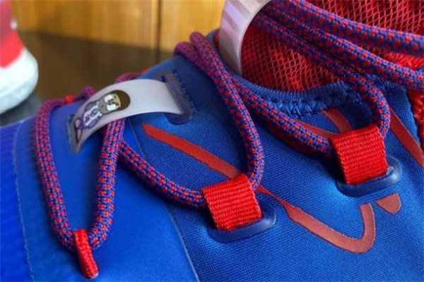 匹克路威閃現(xiàn)開箱測評 匹克路威閃現(xiàn)偏碼嗎 匹克路威閃現(xiàn)開箱測評 匹克路威閃現(xiàn)偏碼嗎