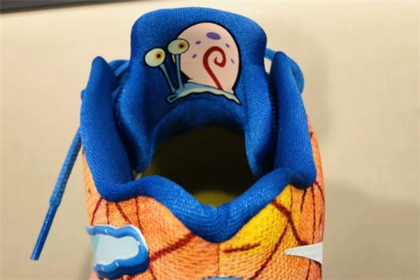 耐克歐文5菠蘿屋開箱測評 歐文5菠蘿屋會(huì)漲價(jià)嗎 耐克歐文5菠蘿屋開箱測評 歐文5菠蘿屋會(huì)漲價(jià)嗎