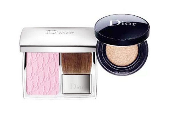 修容棒的使用步驟 修容棒用完怎么涂開(kāi)