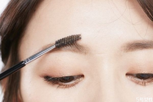 ?眉毛怎么畫好看 如何根據(jù)臉型選擇眉形 ?眉毛怎么畫好看 如何根據(jù)臉型選擇眉形