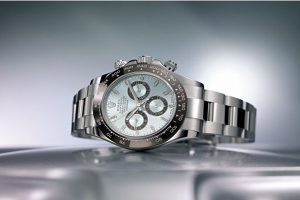 六萬(wàn)左右可以買(mǎi)什么表 六萬(wàn)左右能買(mǎi)勞力士手表嗎 六萬(wàn)左右可以買(mǎi)什么表 六萬(wàn)左右能買(mǎi)勞力士手表嗎