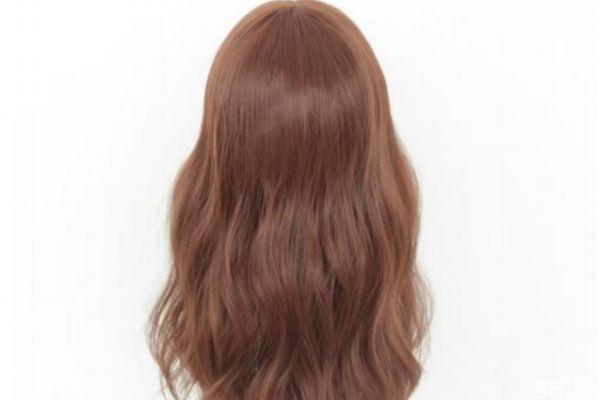 大臉可以燙發(fā)嗎 大臉應(yīng)該燙什么發(fā)型呢 大臉可以燙發(fā)嗎 大臉應(yīng)該燙什么發(fā)型呢