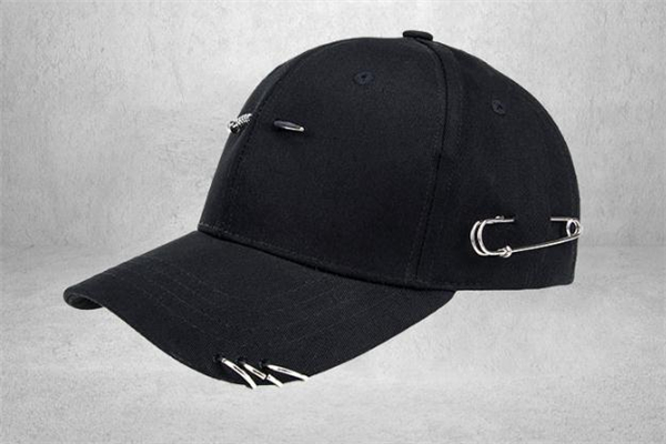 男生戴什么帽子顯臉小 男生戴什么帽子好看 男生戴什么帽子顯臉小 男生戴什么帽子好看