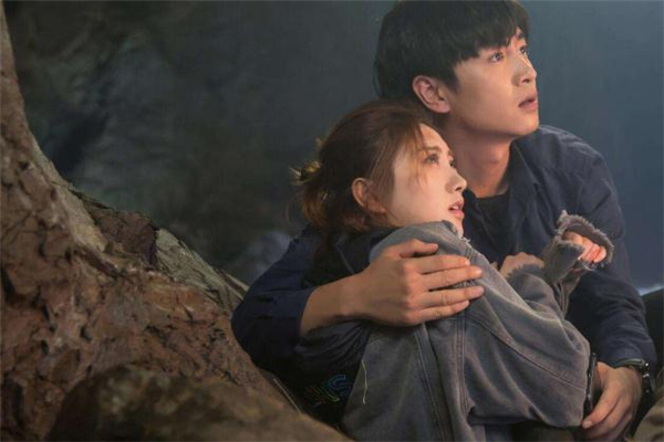 網(wǎng)戀會(huì)有真感情嗎 網(wǎng)戀會(huì)有真愛(ài)嗎