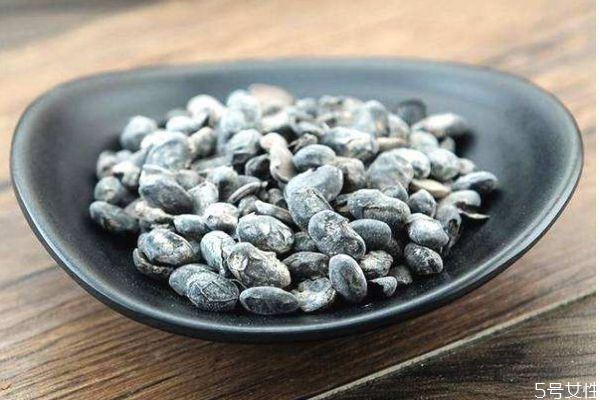 什么是淡豆鼓呢 淡豆鼓有什么營(yíng)養(yǎng)價(jià)值呢 什么是淡豆鼓呢 淡豆鼓有什么營(yíng)養(yǎng)價(jià)值呢