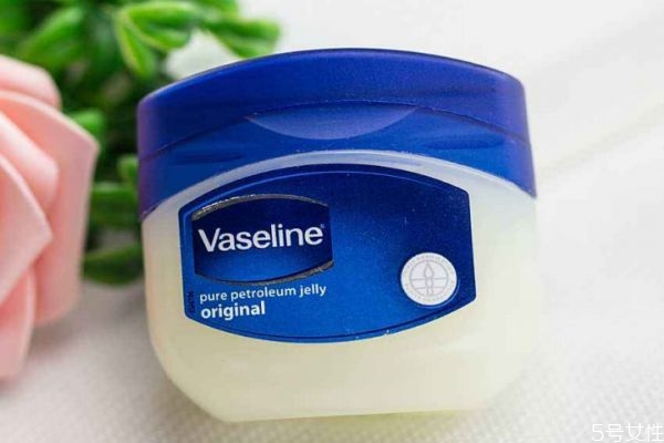 凡士林為什么叫凡士林 凡士林的花樣用途 凡士林為什么叫凡士林 凡士林的花樣用途