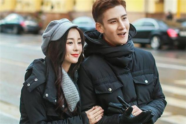 女生說(shuō)我不值得你這樣怎么回復(fù) 女生說(shuō)我不值得什么意思 女生說(shuō)我不值得你這樣怎么回復(fù) 女生說(shuō)我不值得什么意思