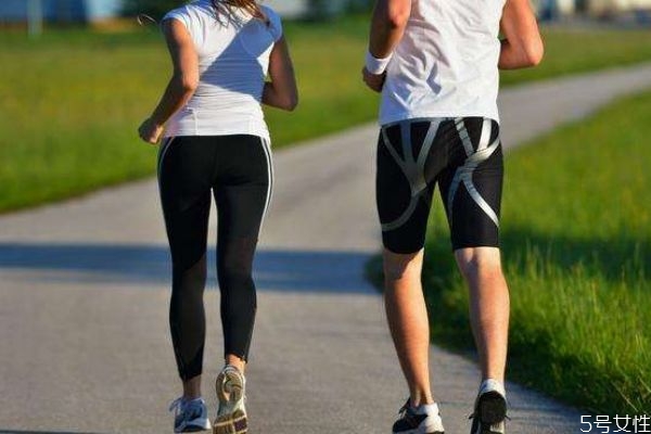 如何預(yù)防狐臭呢 預(yù)防狐臭的辦法有什么呢 如何預(yù)防狐臭呢 預(yù)防狐臭的辦法有什么呢