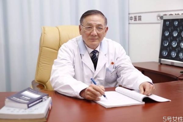 精神分裂可以預(yù)防嗎 預(yù)防精神分裂的辦法有什么呢 精神分裂可以預(yù)防嗎 預(yù)防精神分裂的辦法有什么呢