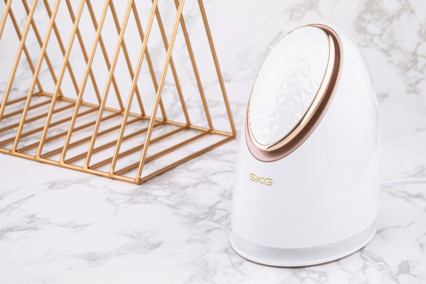 敏感肌能使用蒸臉器嗎 用蒸臉器蒸臉要隔多遠 敏感肌能使用蒸臉器嗎 用蒸臉器蒸臉要隔多遠