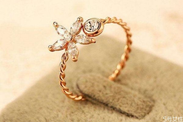 戴瑞珠寶為什么只能購買一次戒指呢 戴瑞珠寶為什么只能購買一次戒指呢