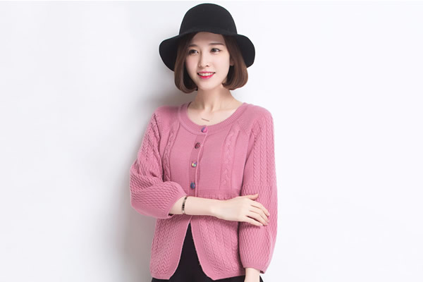 羊毛衫和羊絨衫哪個更容易起球 羊毛衫和羊絨衫哪個更貴 羊毛衫和羊絨衫哪個更容易起球 羊毛衫和羊絨衫哪個更貴