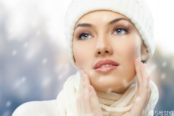 皮膚不白是為什么 臉上皮膚黑是什么原因 皮膚不白是為什么 臉上皮膚黑是什么原因