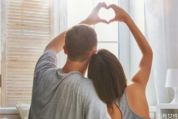 好朋友變情人會長久嗎 好朋友之間怎么變成戀人 好朋友變情人會長久嗎 好朋友之間怎么變成戀人