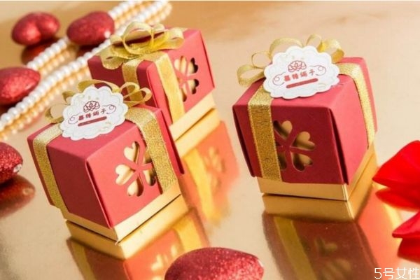 結婚喜糖一般裝多少顆 結婚喜糖一般怎么搭配