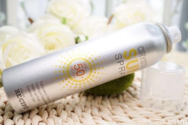 去年的防曬噴霧今年還能用嗎 如何延長(zhǎng)防曬霜的使用期間