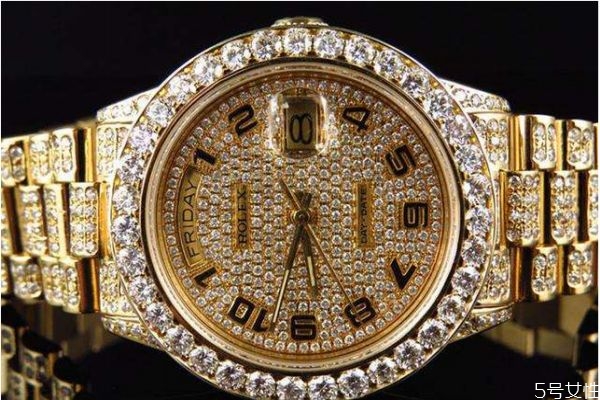 鉆石手表應該怎么保養(yǎng)呢 鉆石手表保養(yǎng)要注意什么呢