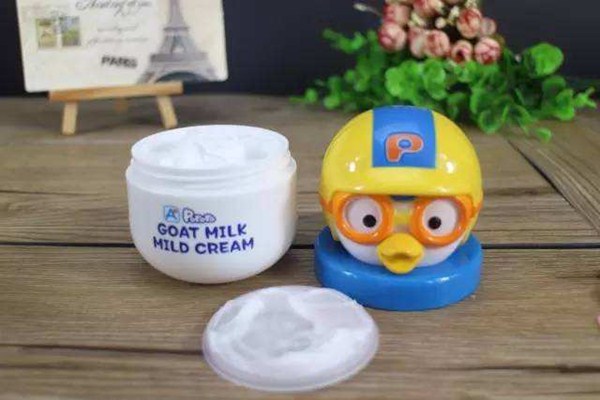 兒童護膚品的注意事項 常見的兒童護膚品哪個好 兒童護膚品的注意事項 常見的兒童護膚品哪個好