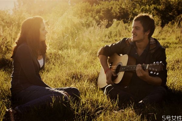 暖男是怎樣撩妹的 網(wǎng)上撩妹攻略 暖男是怎樣撩妹的 網(wǎng)上撩妹攻略