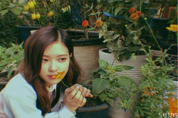 男人都喜歡什么類型的女人 直男一般喜歡什么樣的女生 男人都喜歡什么類型的女人 直男一般喜歡什么樣的女生