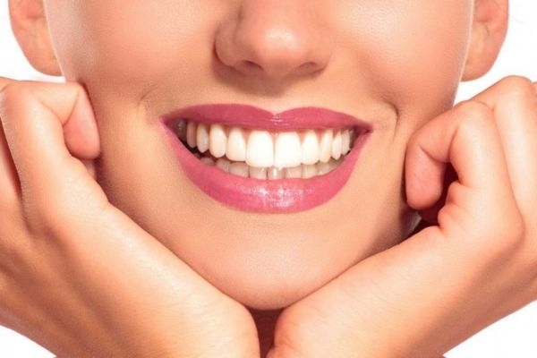 冷光美白牙齒是永久的嗎 冷光美白牙齒多少錢一次呢 冷光美白牙齒是永久的嗎 冷光美白牙齒多少錢一次呢